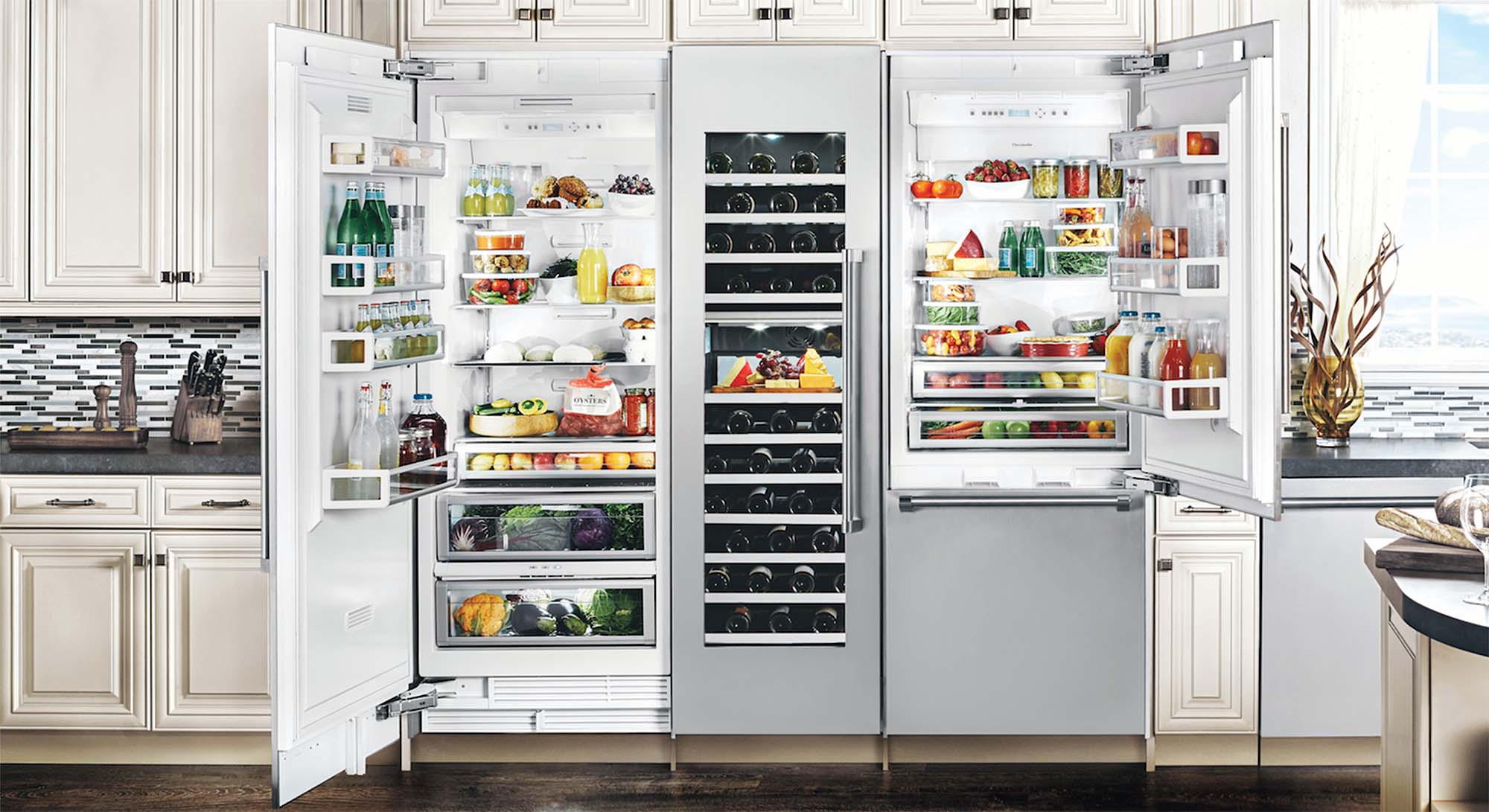 luxury kitchen design ideas Thermodor fridge Gambrick luxury home builder NJ