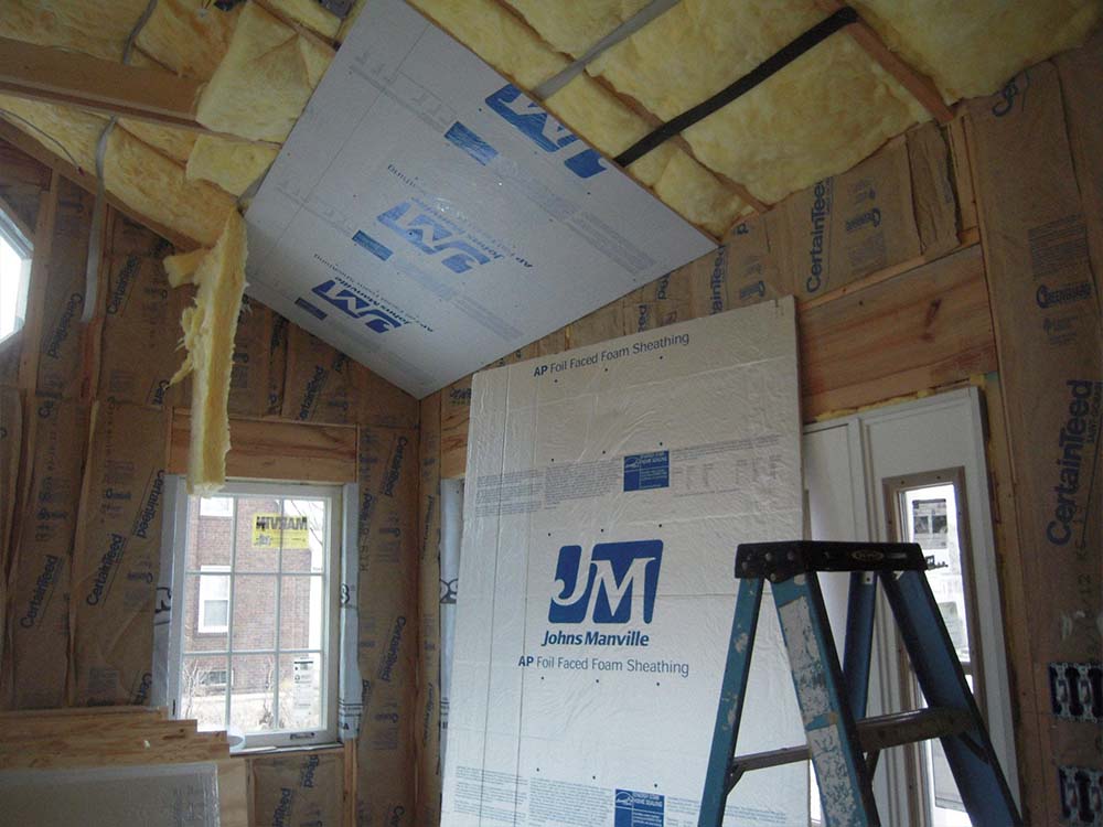 thermal bridge free construction - Passive House Standards - thermal breaks with rigid foam insulation - Gambrick