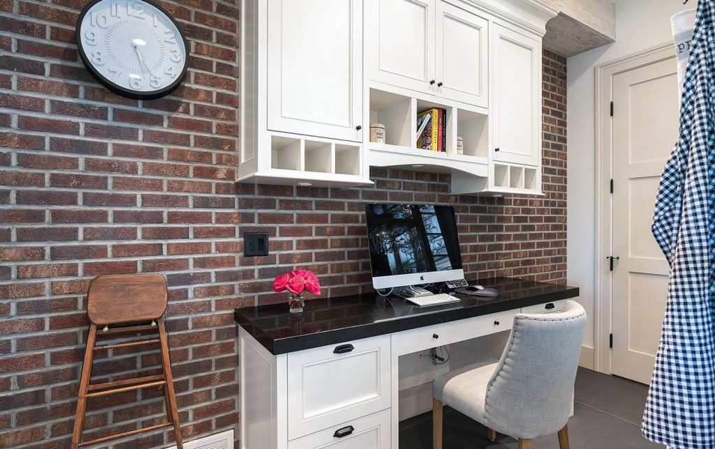 Interior Paint Colors That Go With Red Brick Gambrick