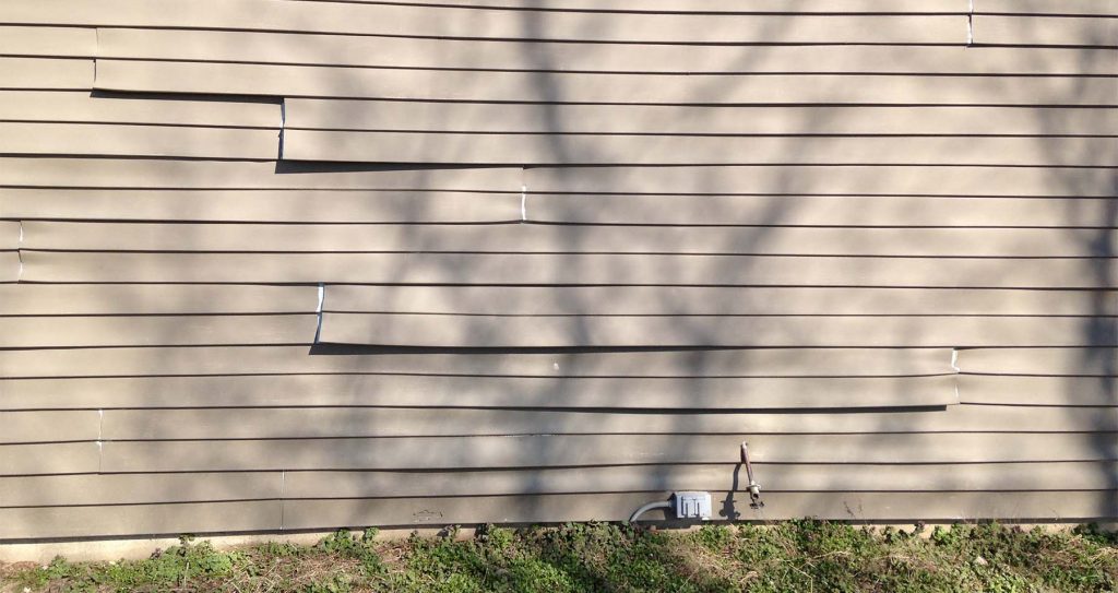 Problems With Vinyl Siding Common Issues & Major Problems With Siing