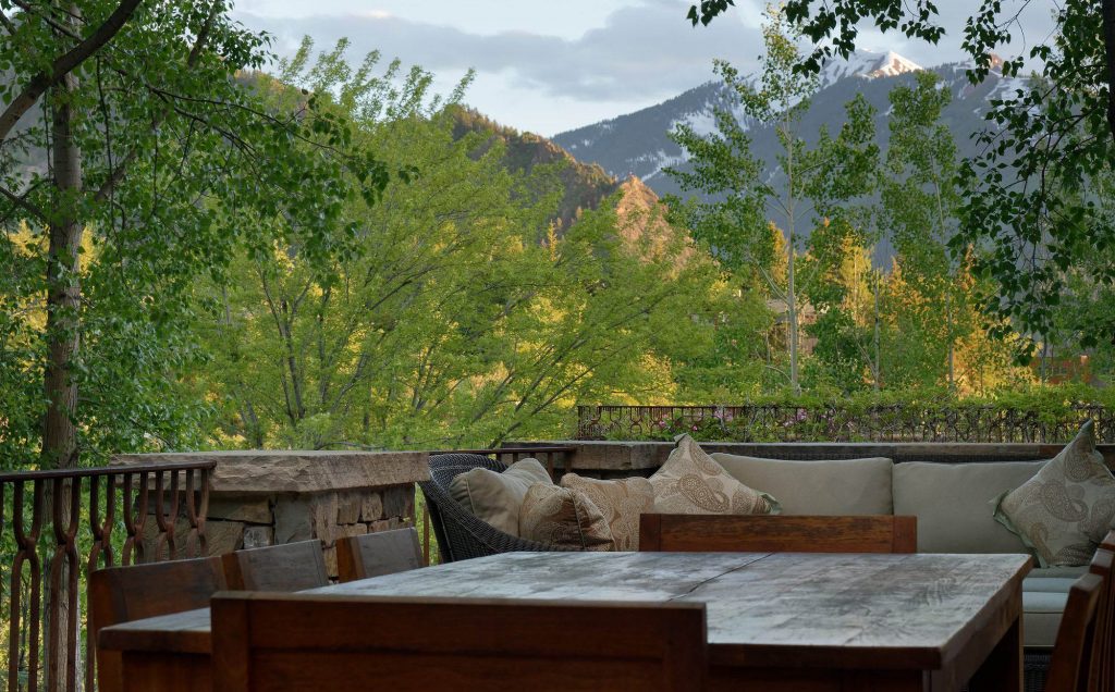 What Is Acacia Wood?