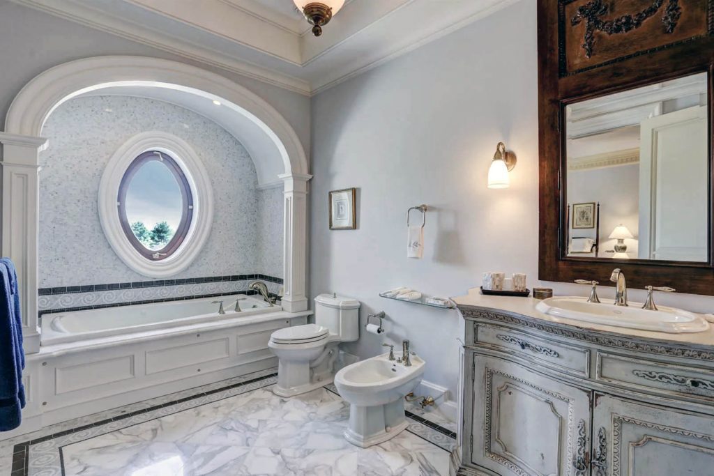 What Is A Bidet What Do They Do & How Do You Use It?