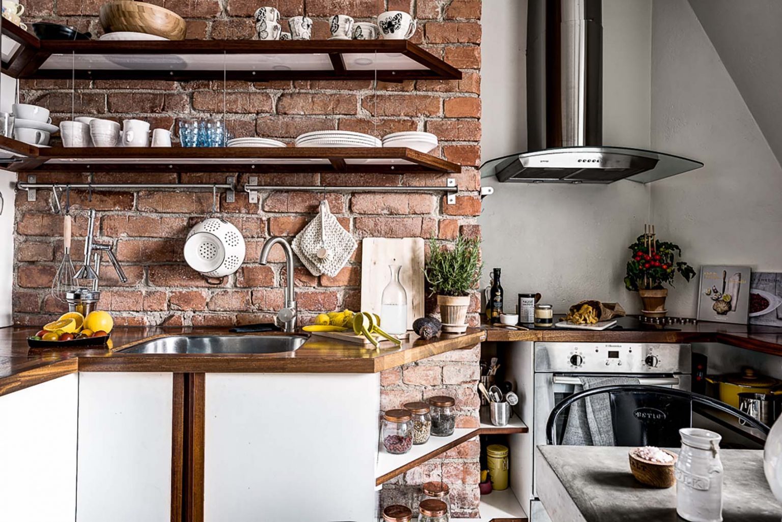 Red Brick Wall Exposed Brick Designs and Ideas