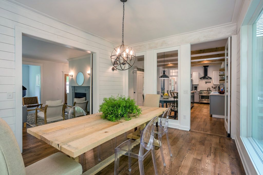 The Best Farmhouse White Paint Interior & Exterior Colors