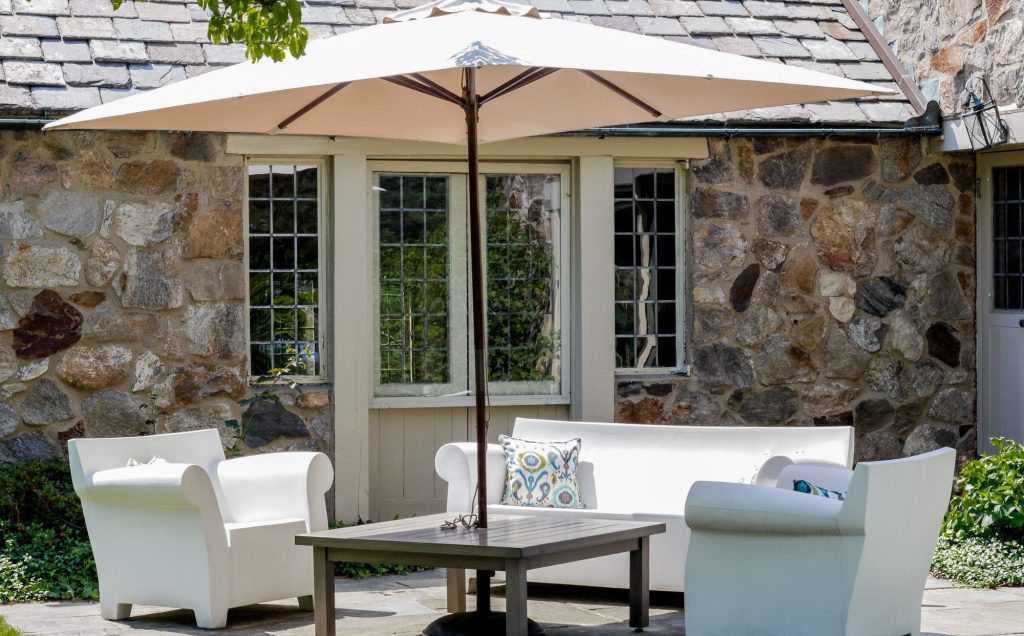 Can Indoor Pillows Be Used Outdoors? Waterproofing