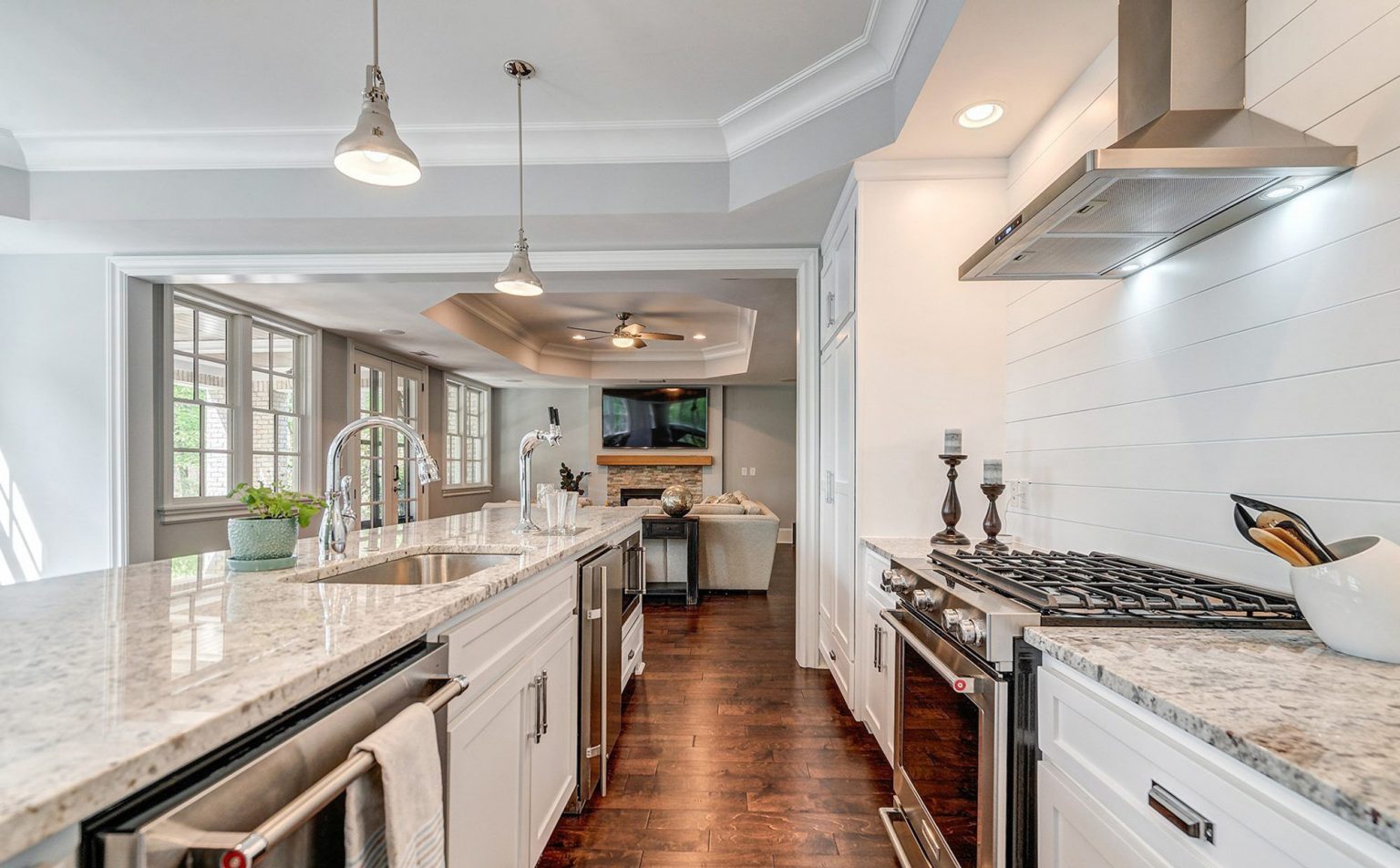 Benefits Of A Kitchen Island Pros & Cons With Pictures