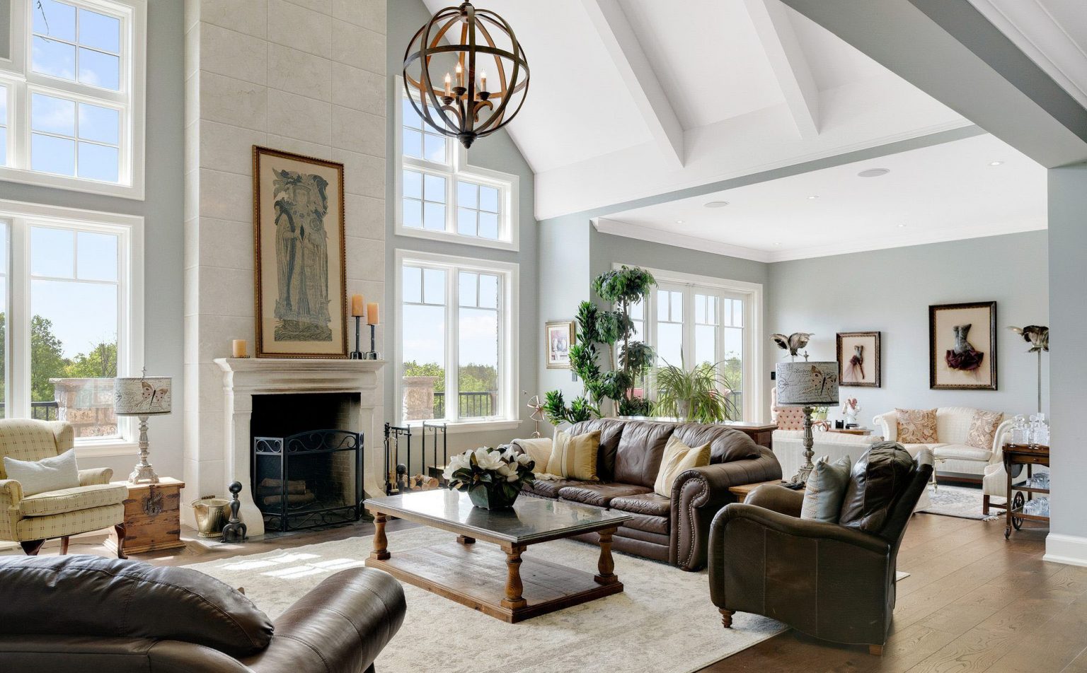 Vaulted Ceilings Pros and Cons Are They Worth It?