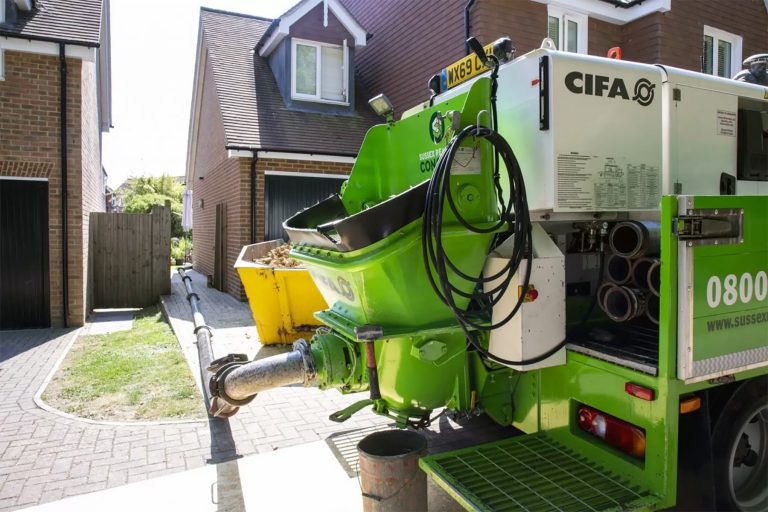 How Does A Concrete Pump Work?