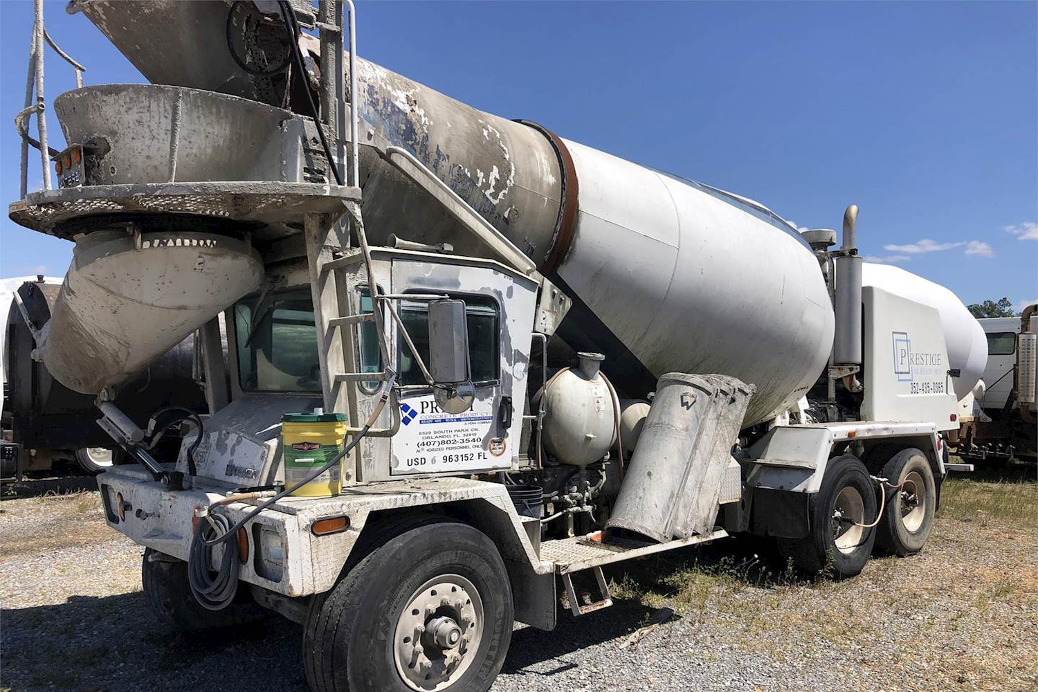 Front pouring concrete truck with a standard 8-10 yard capacity weighing approximately 24,000 pounds empty. 200+ Gallon water supply.