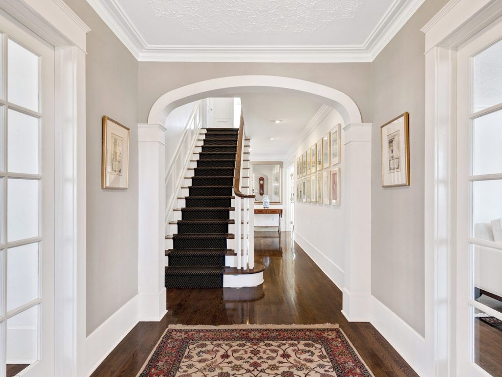 Should Baseboards Be Caulked?