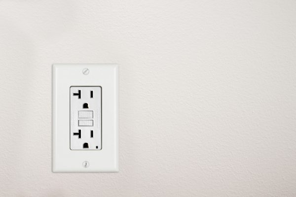 Can You Use 14/2 Wire For Outlets? – Modern Design