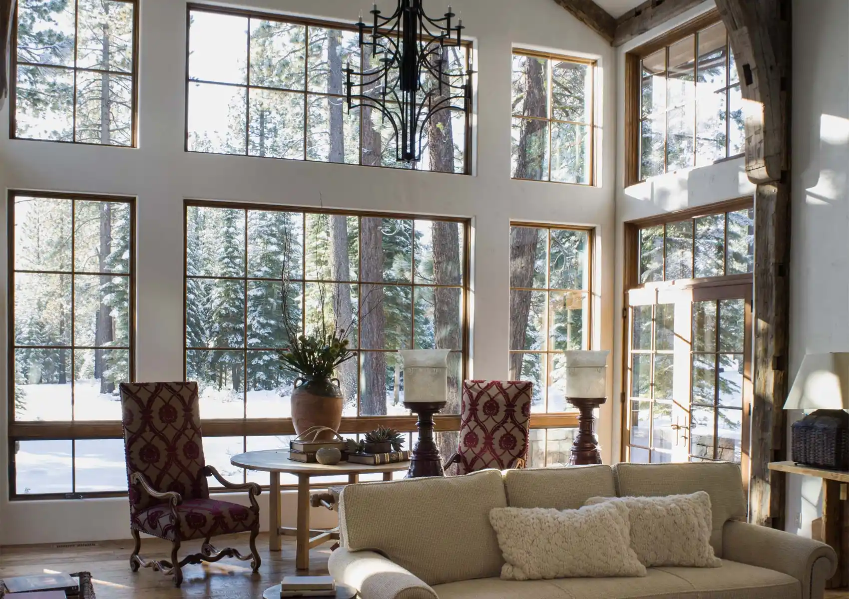 Upper Freehold integrated sunroom, vaulted ceilings, rustic wood beams, natural light